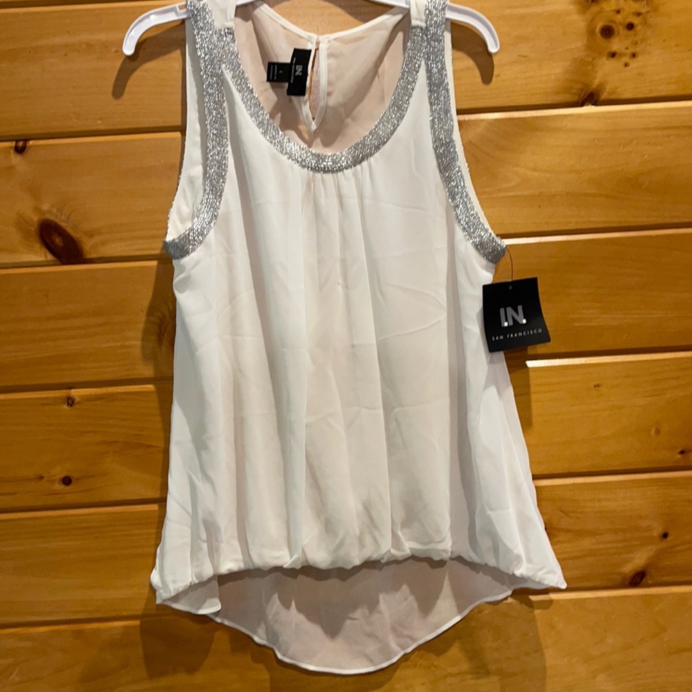 Brand New White top